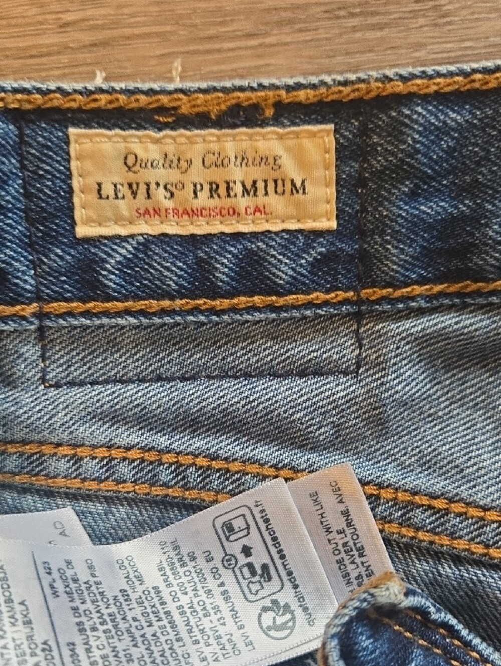 Womens Dark Blue Levi's Wide-Leg Jeans - Picture 2 of 7